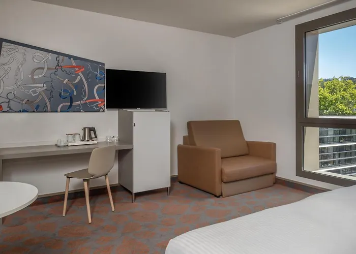 Spark By Hilton Lyon Park Saone